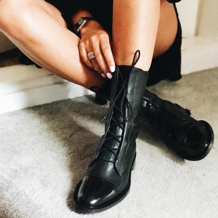 Valéria™ Luxe Lace-Up Boots